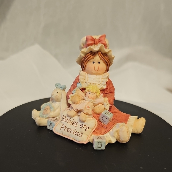 VTG - Heart Tugs Figurine - Babies Are Precious. - Picture 5 of 5